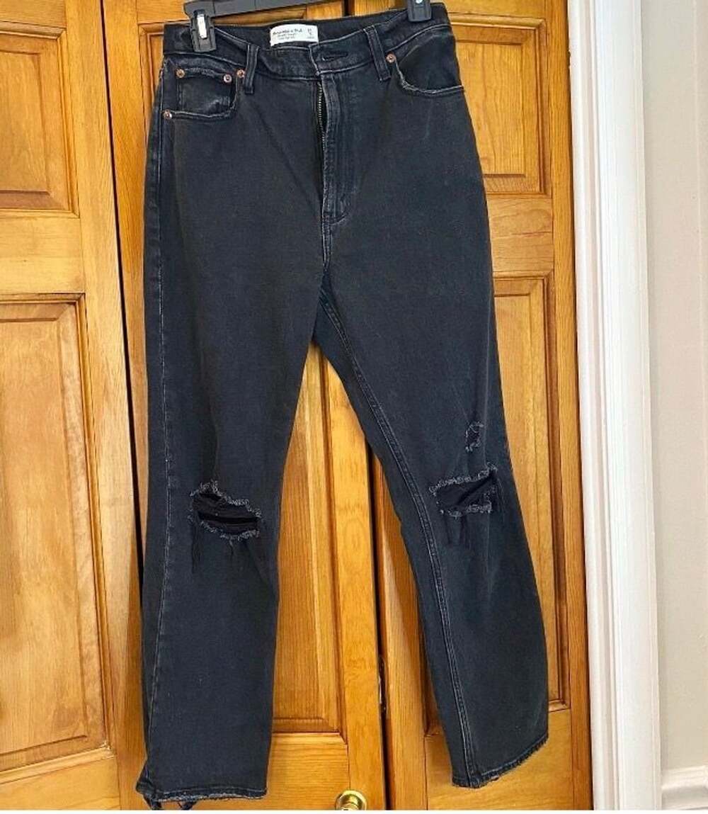 Abercrombie & Fitch The Ankle Straight Ultra High Rise Size 27/4 Black Jeans